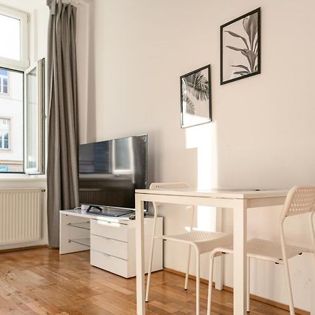 Comfortable 3Br Shared Apart. - Suitable For Long Stays Vídeň Exteriér fotografie