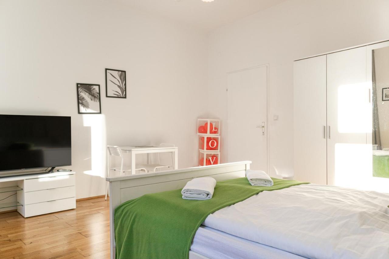Comfortable 3Br Shared Apart. - Suitable For Long Stays Vídeň Exteriér fotografie